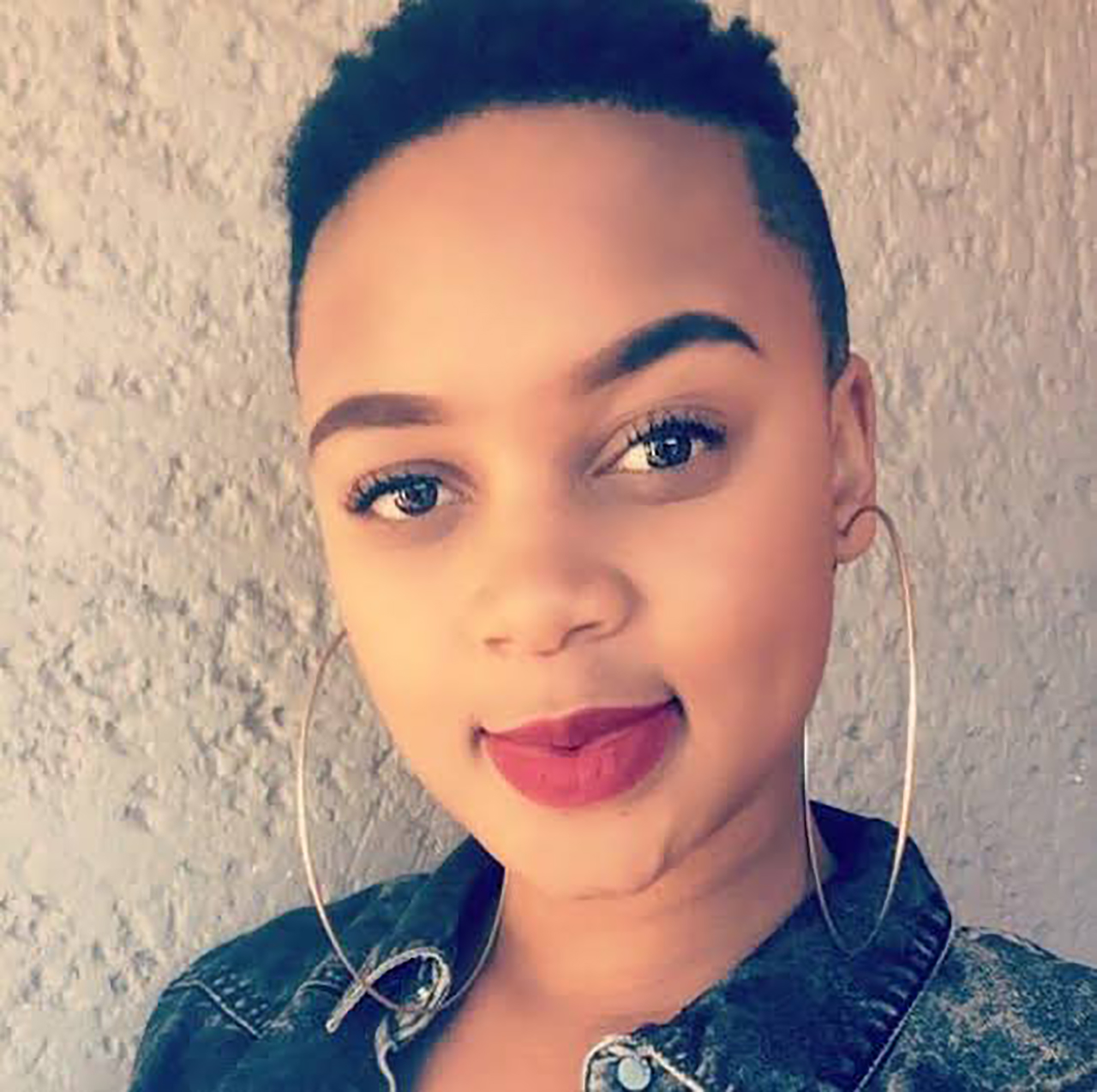 Bontle from Skeem Saam shared this image but people noticed this instead 1