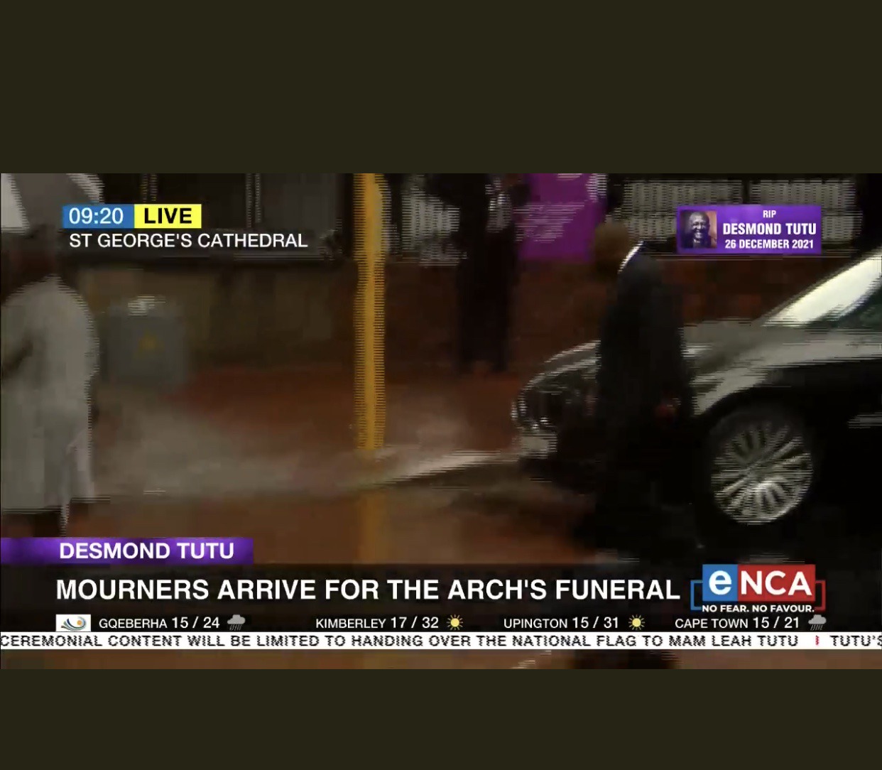 President arrived at the funeral but this is what people noticed 2