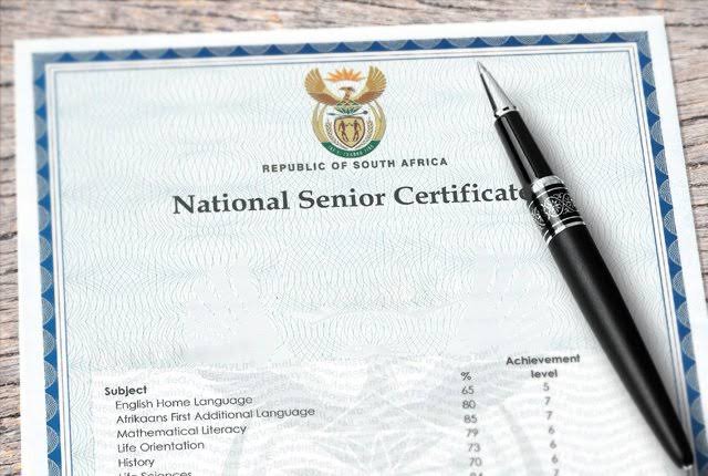 Shocking! she passed away after writing matric here results hurt everyone, 6 distinctions 2