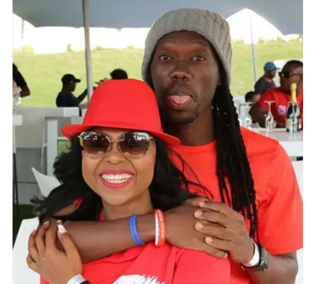 Reneilwe Letsholonyane is younger than his wife Mpho, see their age difference here 3