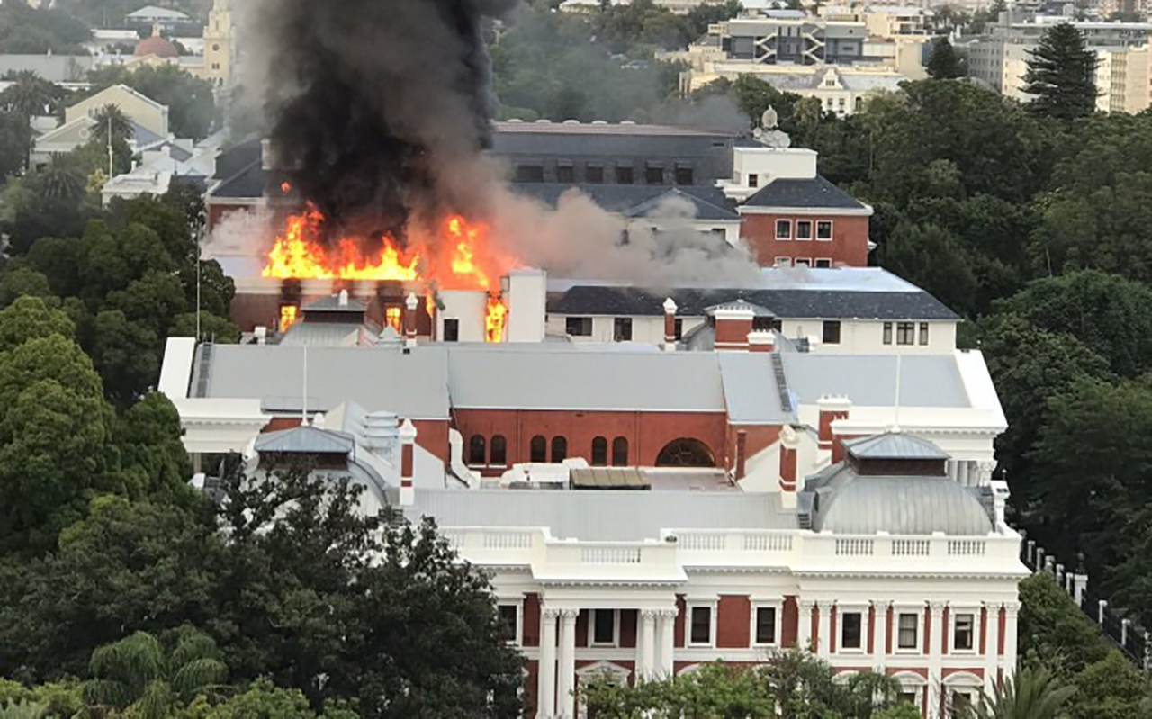 Parliament burns down just before senior officials account for allegations of criminal doings 8