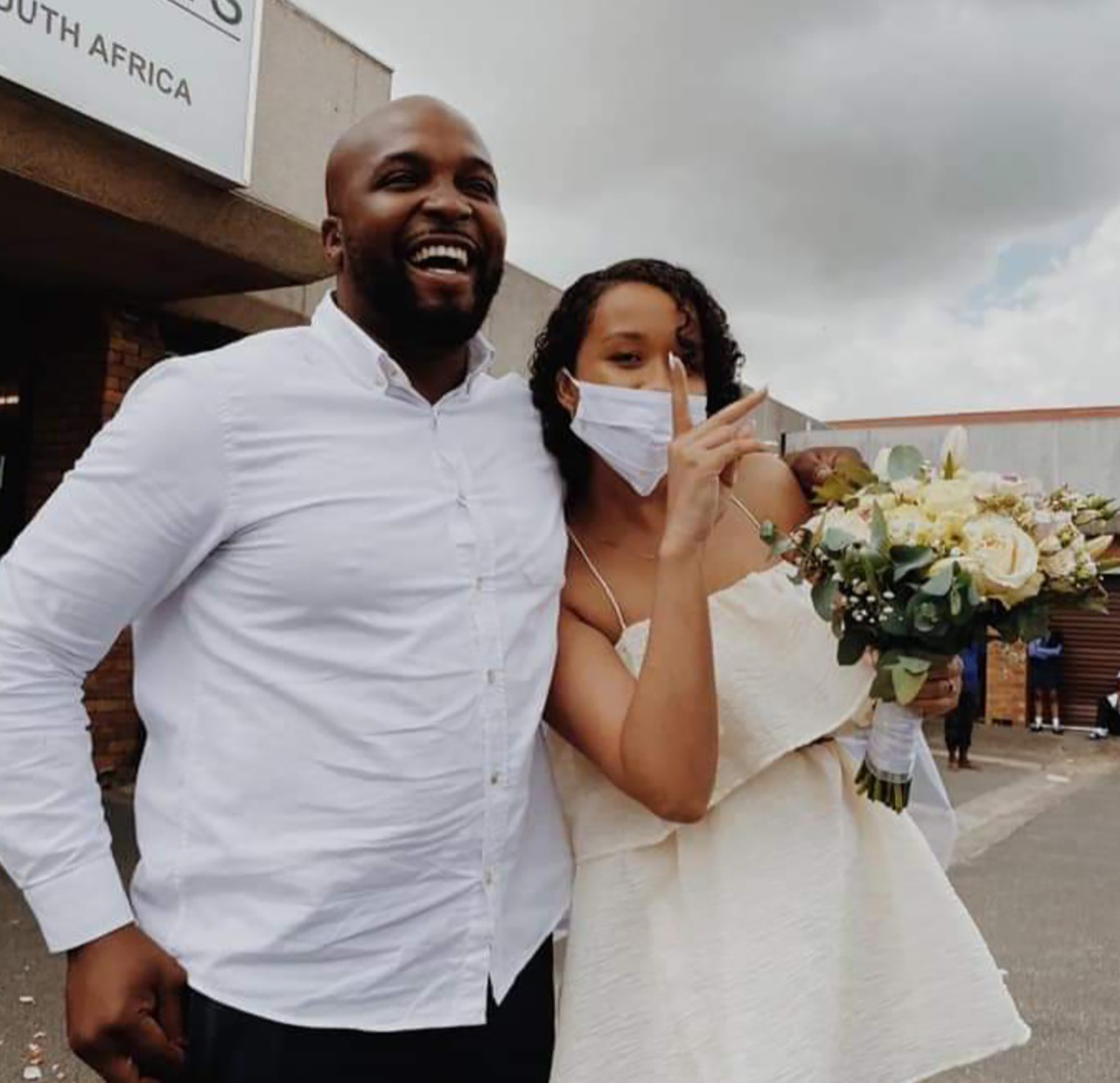 a-wedding-costing-r70-mzansi-left-speechless-after-seeing-a-couple