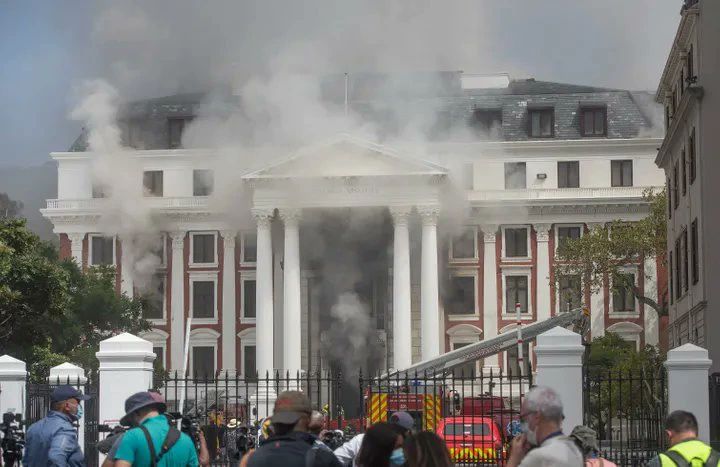Unexpected! Another unstoppable fire happening in a Government building. 4