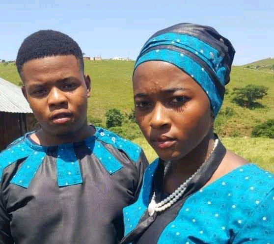 Siyacela Dlamuka left uMzansi angry after posting pictures with Manto while his Wife Pregnant 3