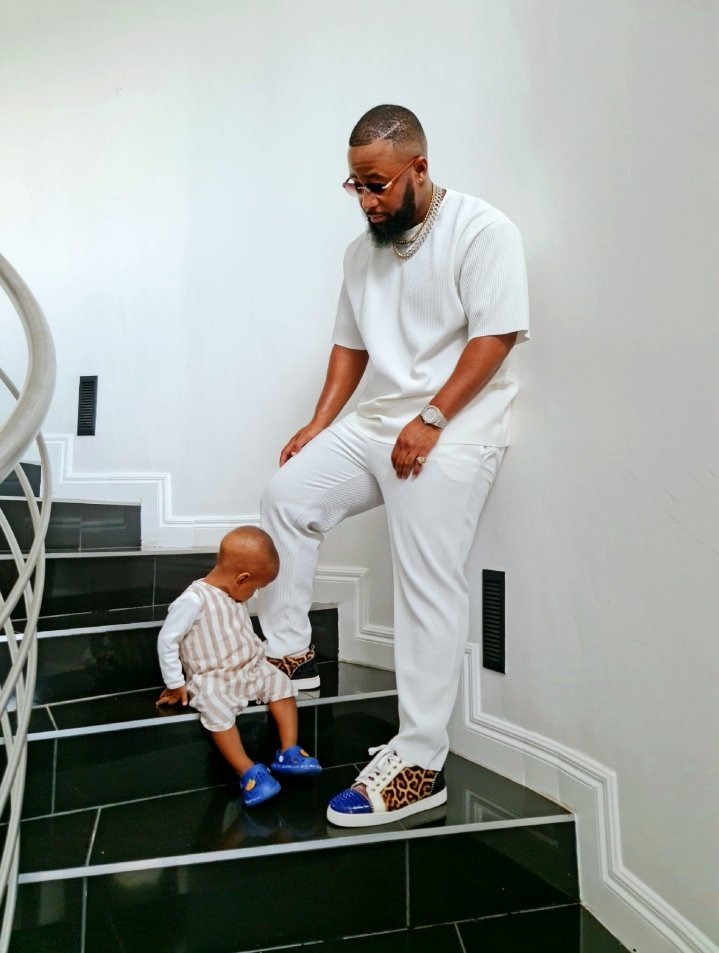Cassper Nyovest Got grilled after people noticed this on his Son’s and Andile Mpisane photos 4