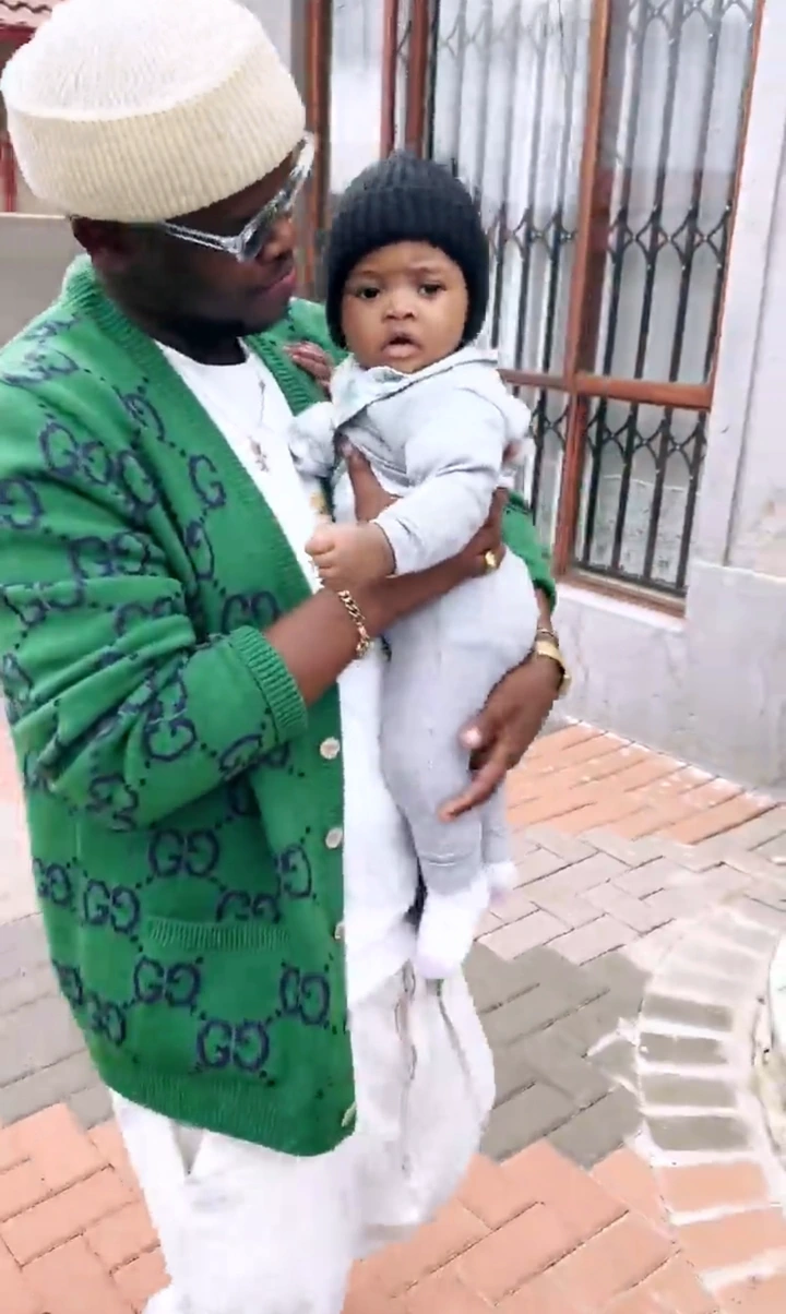 DJ Zinhle's baby daddy went to his hometown with their daughter Asante, leaving many dazed 8
