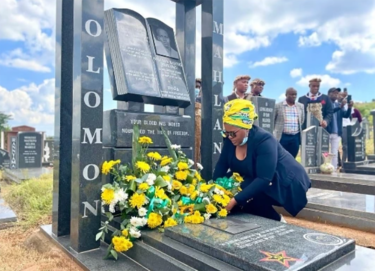 Solomon Mahlangu's family reopened the murder case of Solomon Mahlangu after so many years 1