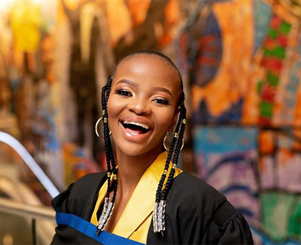 Congratulations Are In Order For Scandal Actress Botlhale Boikanyo: graduation 1