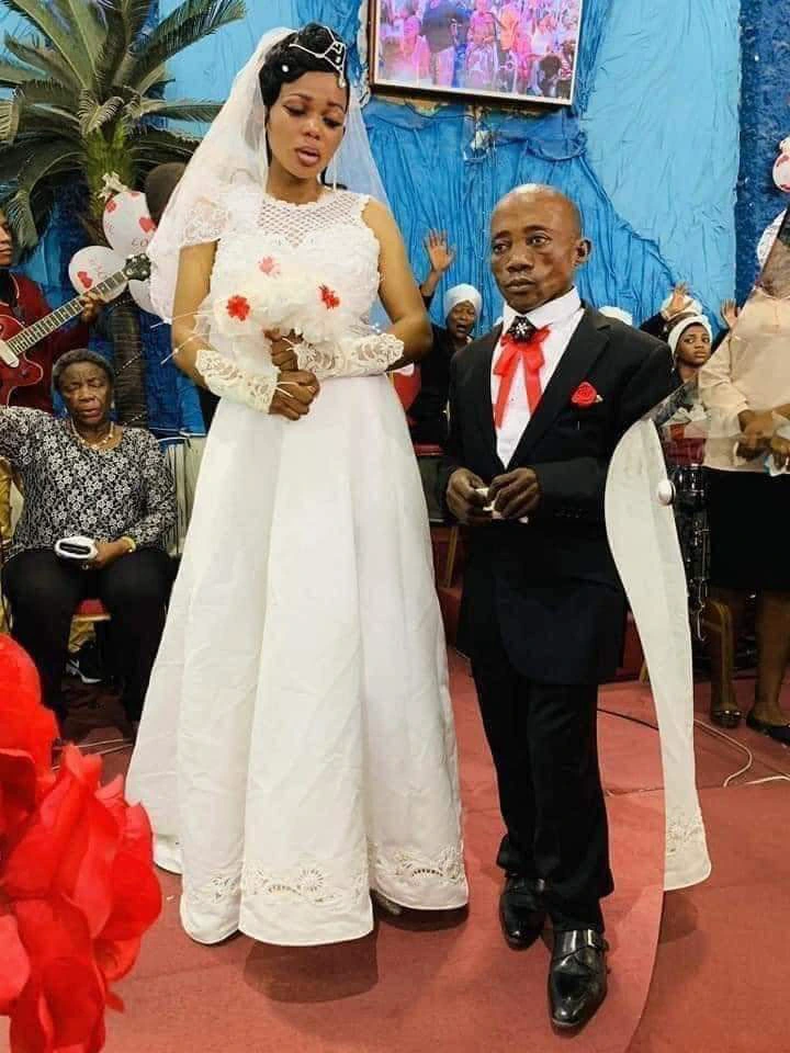 Mzansi's Not Happy With This Couple That Recently Got Married After They Noticed This In Their Faces 11