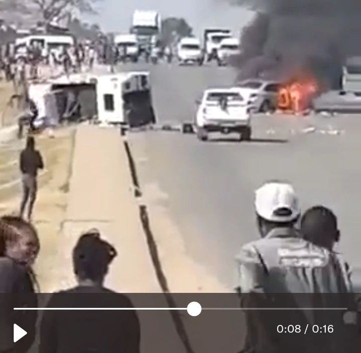 Watch — Video of a Cash-In-Transit Robbery in Mpumalanga Leaves People disastrous 8