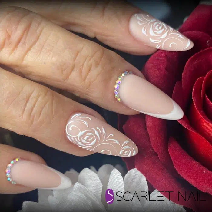 Romantic Bridal Nails, Including Colored Enamels, Decorations And Shapes! 32