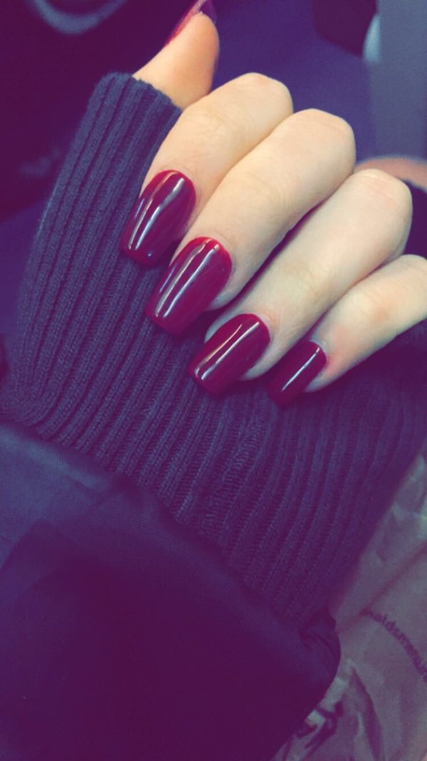 Out of Box Ways to Style for Classic Red Nail 19