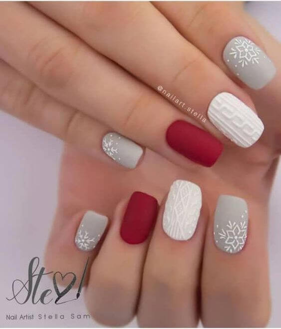 Nail Designs That Will Have You Feeling Extra Festive 13