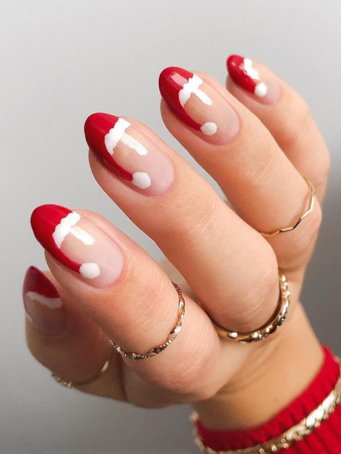 Nail Designs That Will Have You Feeling Extra Festive 8