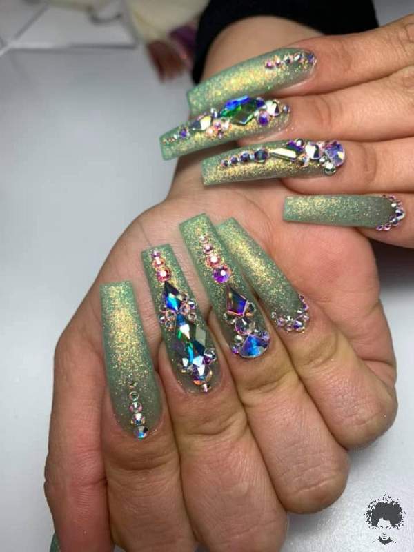 Glamorous Nail Art Designs You Should Use in Your Engagement Ceremony 2
