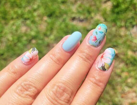 Tropical-Inspired Nail Ideas To Lighten Your Summertime 3