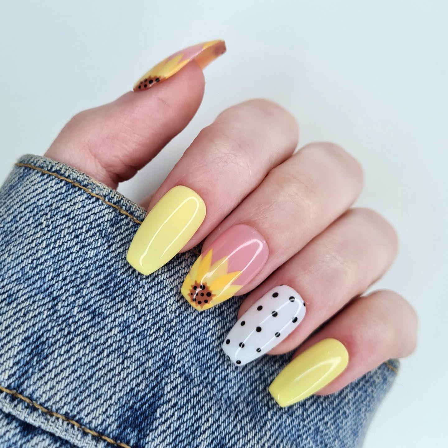 Yellow Nail Designs To Bring Sunshine2023 32