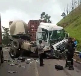 Is This A Joke? Zimbabwean Truck Driver Who Killed 16 People On N3 Road Has Been Released On Bail 5