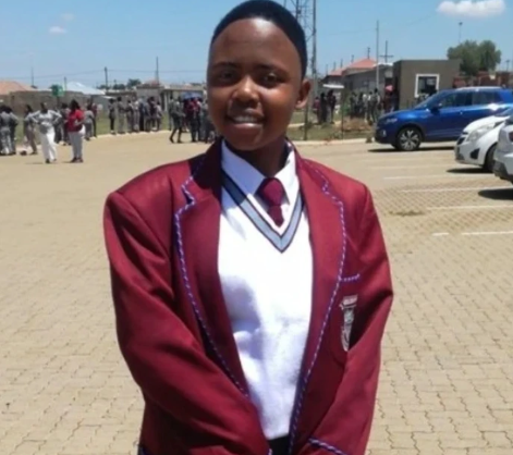 Painful! Zinhle Jiane Allegedly Travels 16 Kilometers To School Everyday 2